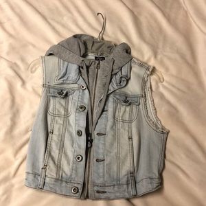 Hooded Jean jacket cutoff sleeve